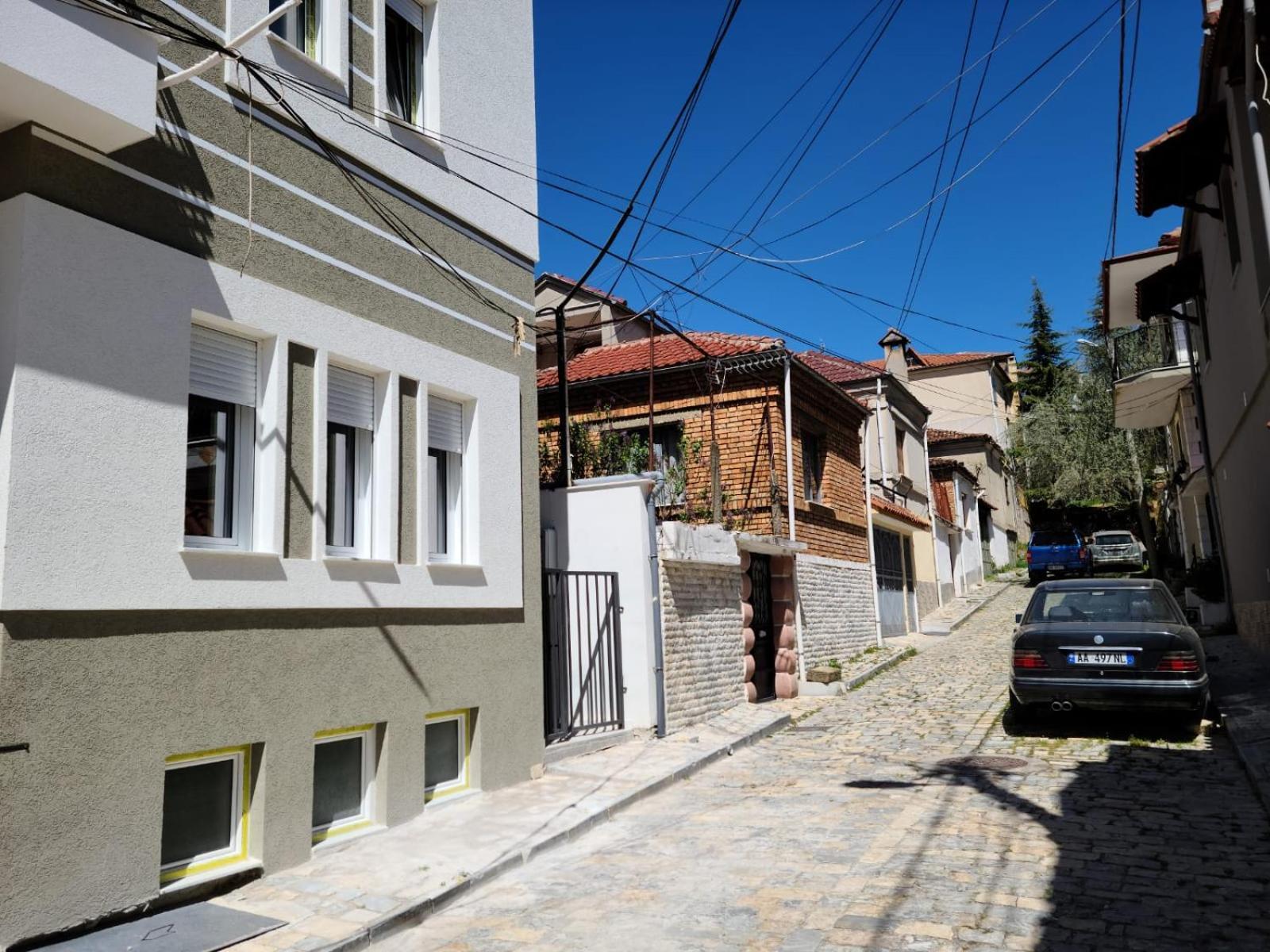 Travelers' Korca Home Buitenkant foto