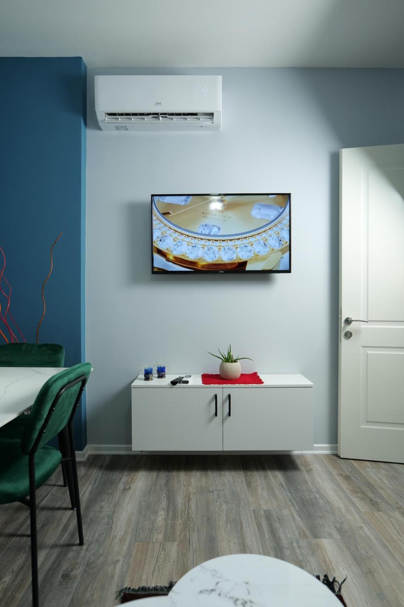 Travelers' Korca Home Buitenkant foto